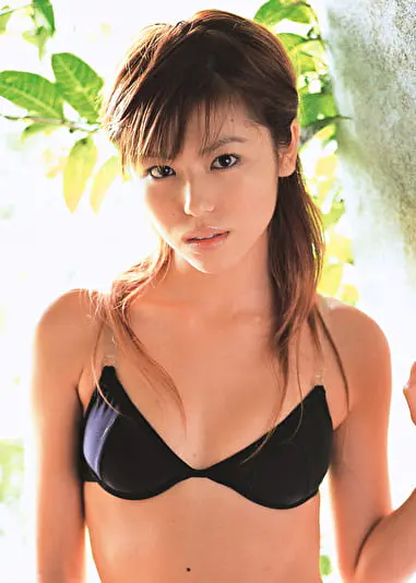 若槻改革 若槻千夏グラビア動画パケ写2
