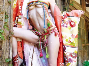 仁藤りさ 色悪写真集表紙