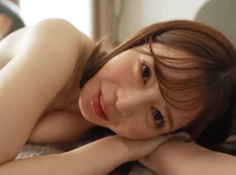 港区ガール さくら朱莉グラビア動画パケ写