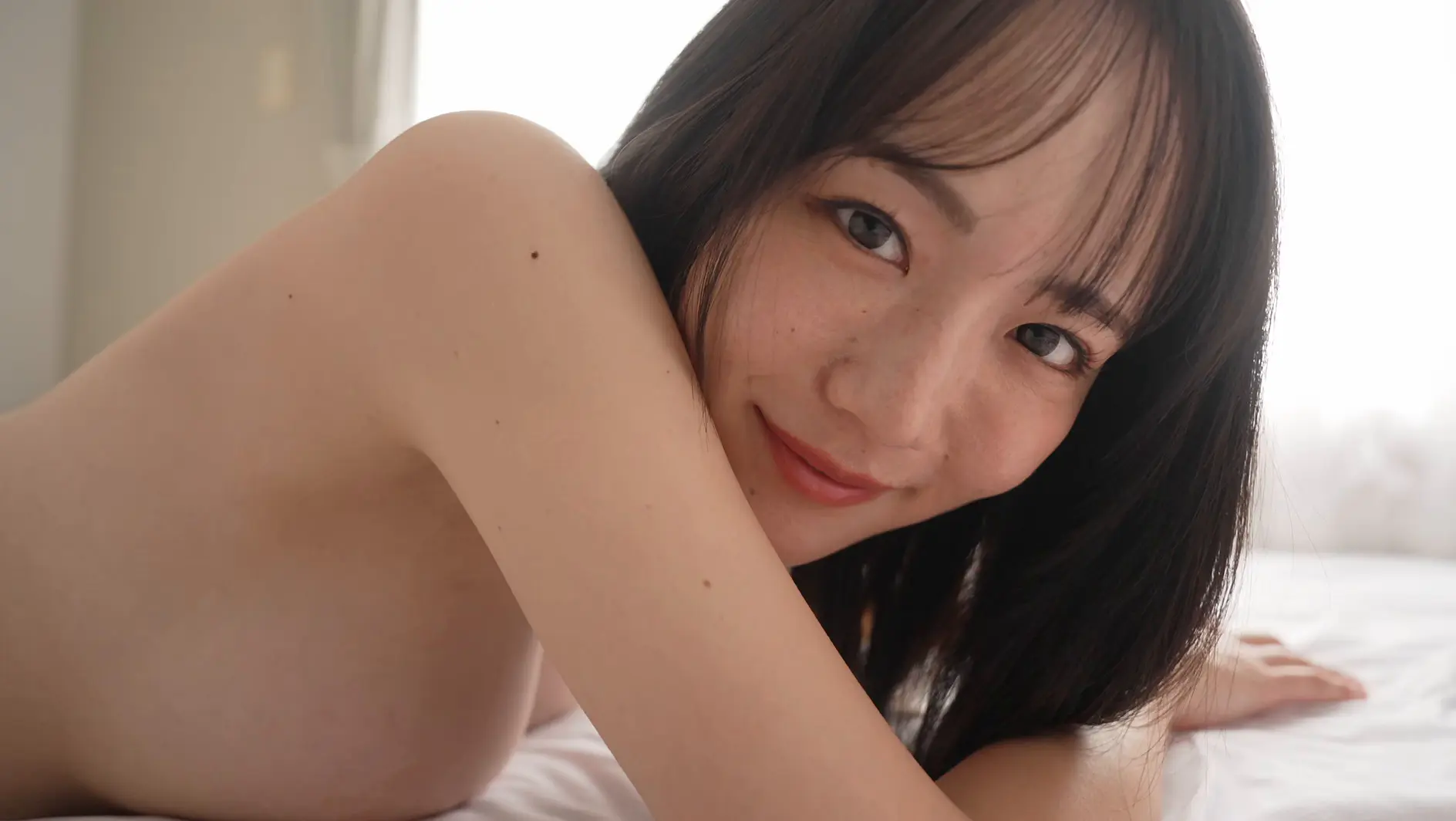 相思相愛 さとみあいグラビア動画パケ写